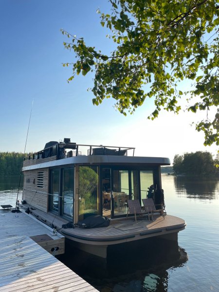 Aava Floating Villa
