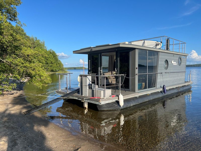 Saimaa Joutsen Houseboat